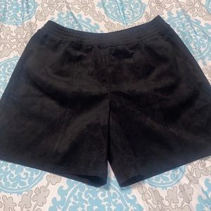 Aritzia BABATON shorts XS